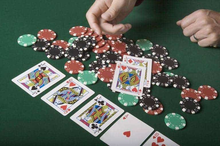 Quan diem sai lam can tranh khi choi Texas Hold'Em - Hinh 1