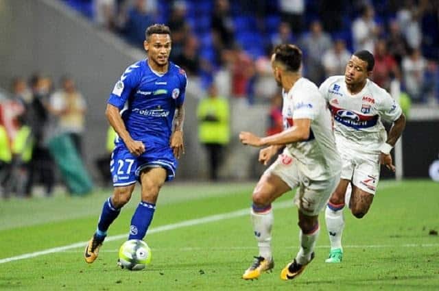 Soi kèo nhà cái Strasbourg vs Olympique Lyonnais, 18/10/2020 – VĐQG Pháp [Ligue 1]