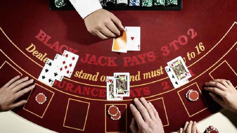 Tham gia chơi Blackjack 3 cách cá cược thông minh để đánh bại nhà cái VN88