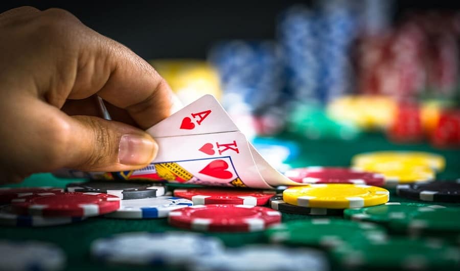 Chỉ ra kỹ năng đóng góp rất nhiều vào chiến thắng của người chơi VN88 trong Poker