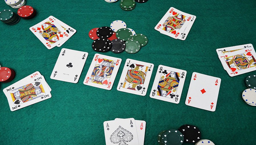 Một vài mánh khóe giúp người chơi VN88 có những chiến thắng lớn trong bài Poker